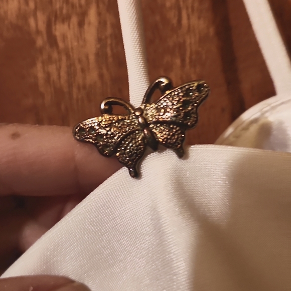 Y2K DIVINE Fitted Tank w/ Silver metal Butterflies on straps - Picture 3 of 9